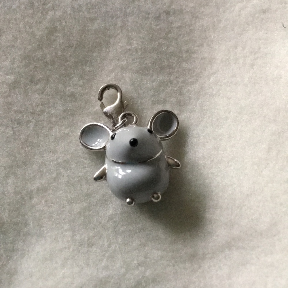 Enameled mouse charm
